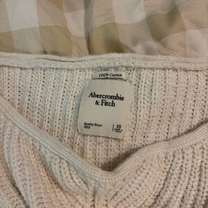 Abercrombie & Fitch Cream Cable Knit Sweater